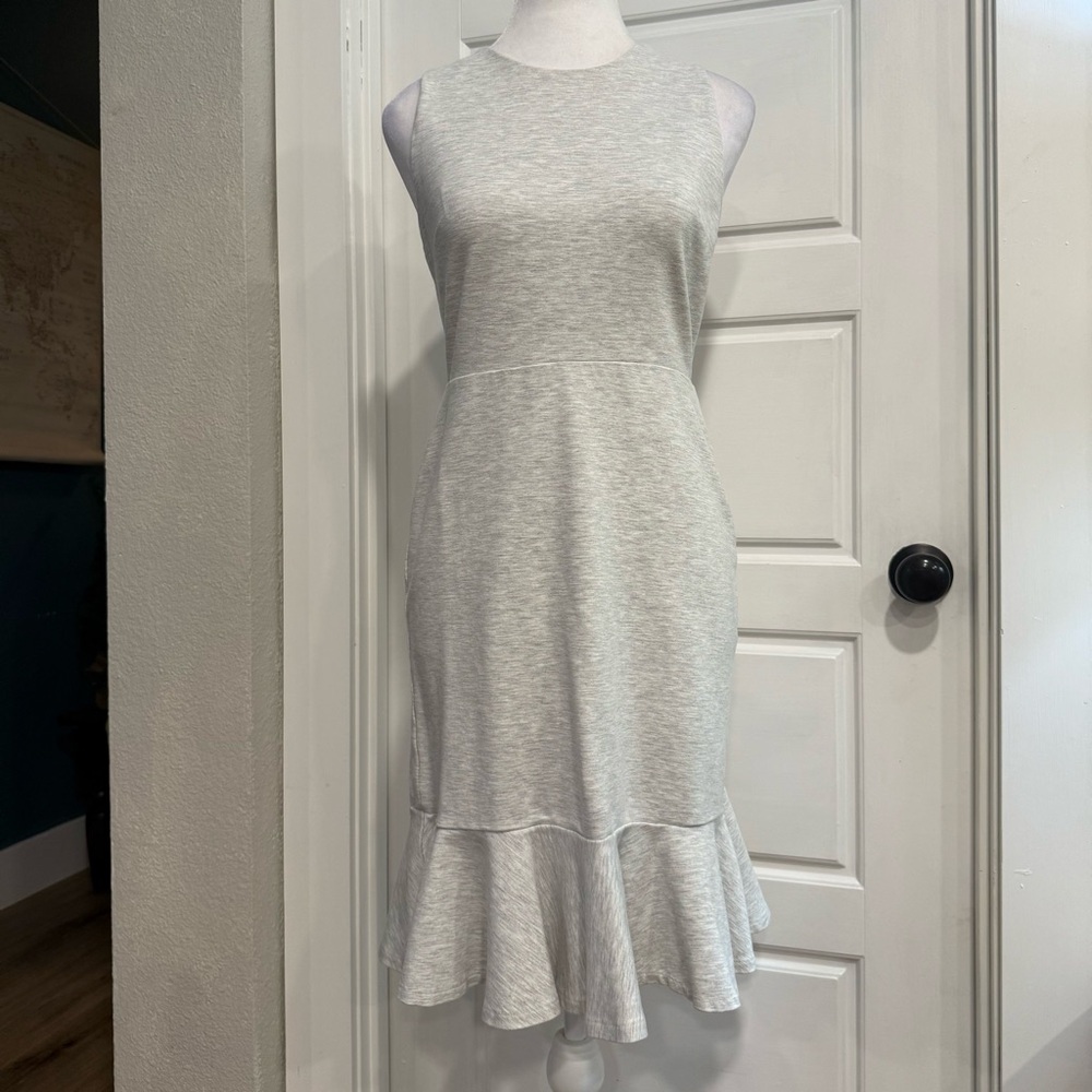 Banana Republic Petite Grey Ruffle-Hem Knit Dress (Size 2P)